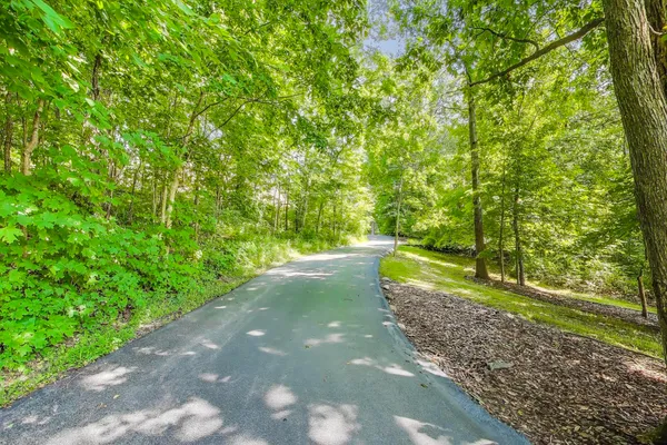 $1,250,000 | 273 Bridlewood Lane, Valparaiso, IN 46385