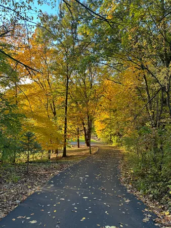 $1,250,000 | 273 Bridlewood Lane, Valparaiso, IN 46385