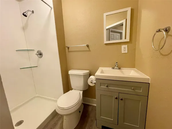 $1,100 | 1814 Ave M 1/2, Unit 1, Galveston, TX 77550