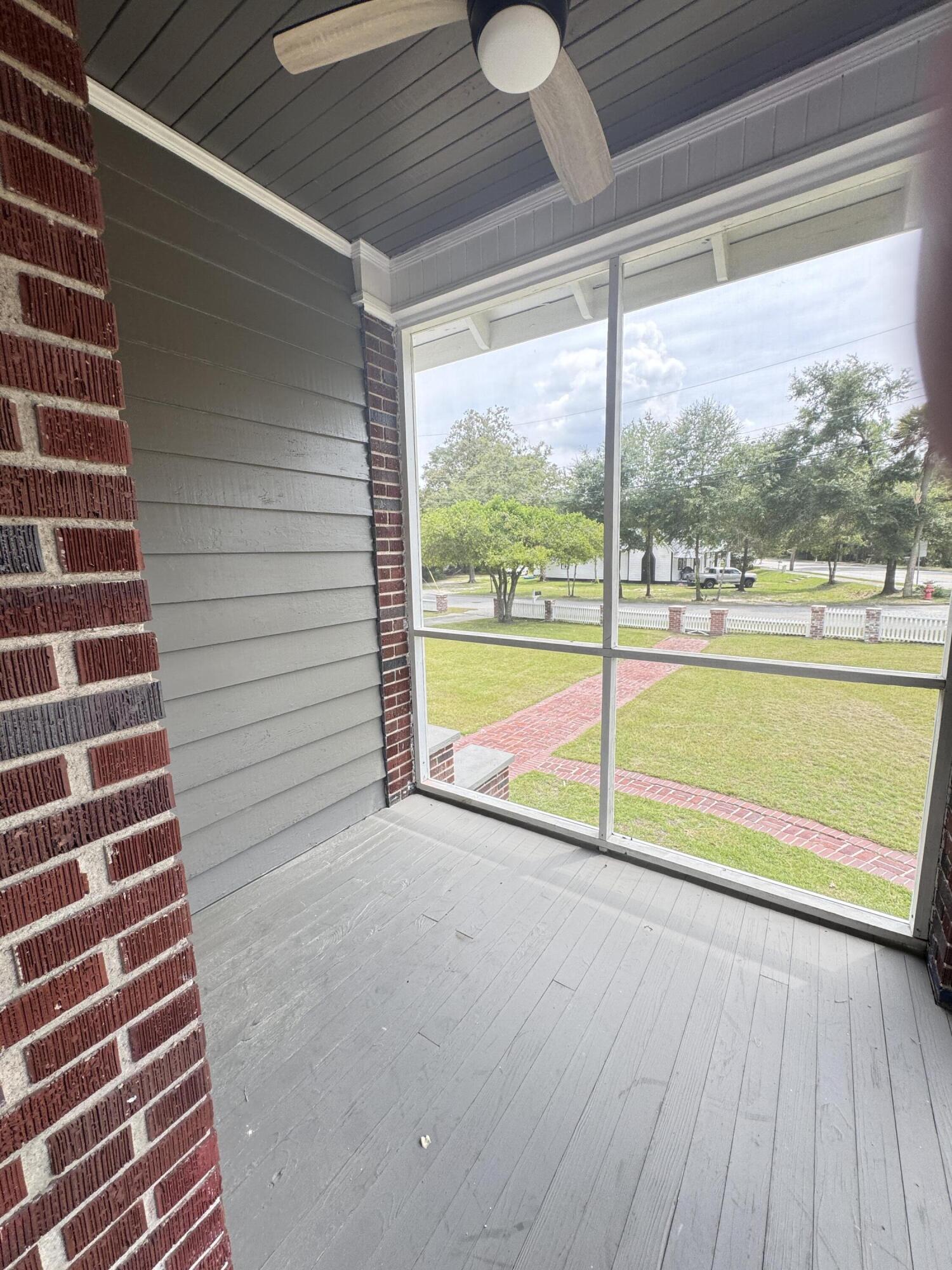 303 Warren Street Walterboro, SC 29488 - Photo 98 of 142 303 Warren Street