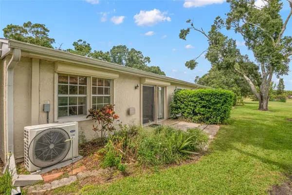 $259,000 | 1012 Dunrobin Drive, Unit D, Palm Harbor, FL 34684