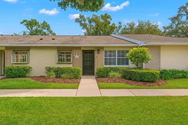 $259,000 | 1012 Dunrobin Drive, Unit D, Palm Harbor, FL 34684