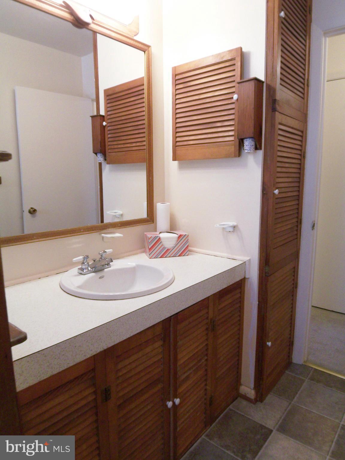 1218 Canberwell Road Baltimore, MD 21228 - Photo 24 of 30 Bath Vanity Area