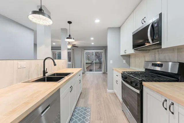 $229,000 | 8765 Ironwood Avenue South, Cottage Grove, MN 55016