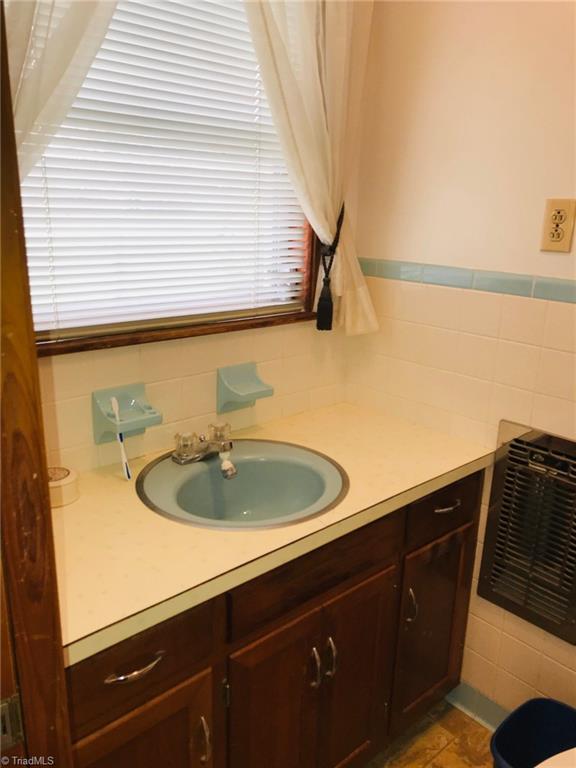 6067 Austin Traphill Road Elkin, NC 28621 - Photo 25 of 37 Gallery Image 25