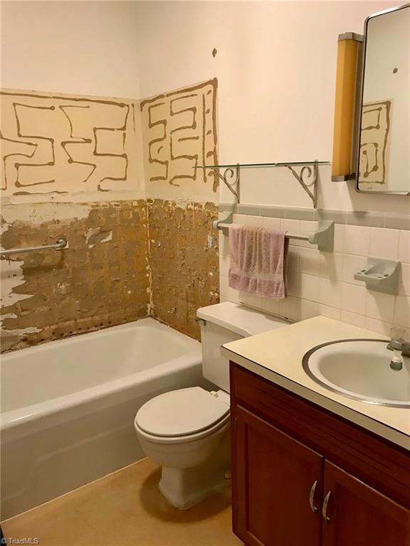 6067 Austin Traphill Road Elkin, NC 28621 - Photo 27 of 37 Gallery Image 27