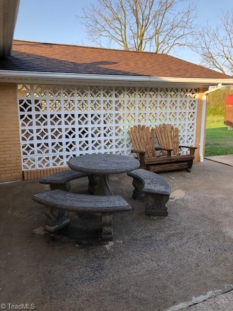6067 Austin Traphill Road Elkin, NC 28621 - Photo 31 of 37 Gallery Image 31