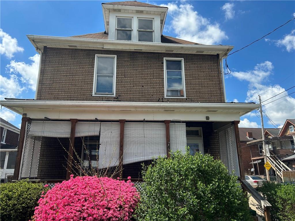 727 South 14th Street Monessen, PA 15062 - Photo 1 of 13 a front view of a house