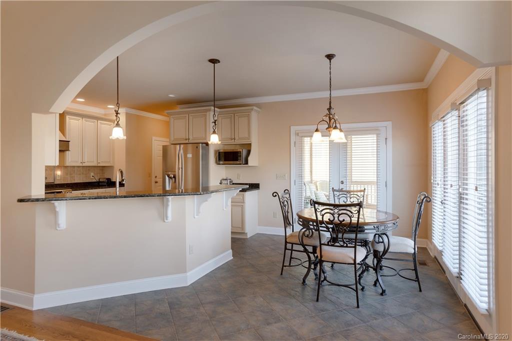 37 Stone House Road, Unit 106 Arden, NC 28704 - Photo 6 of 30 Gallery Image 6
