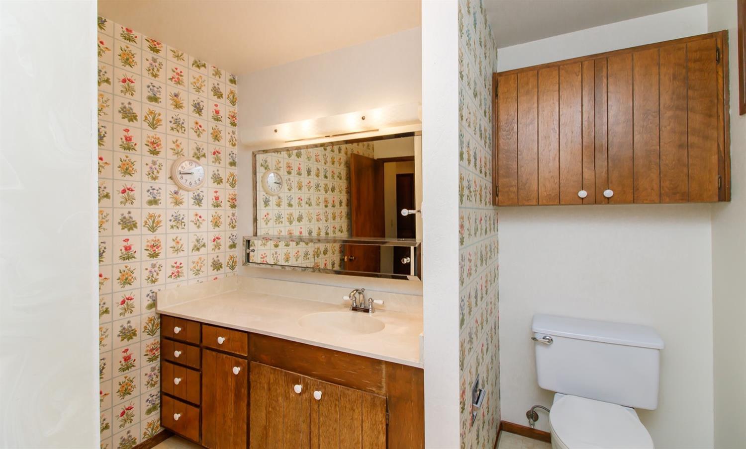 645 Holton Road Talent, OR 97540 - Photo 14 of 35 Additional Photo