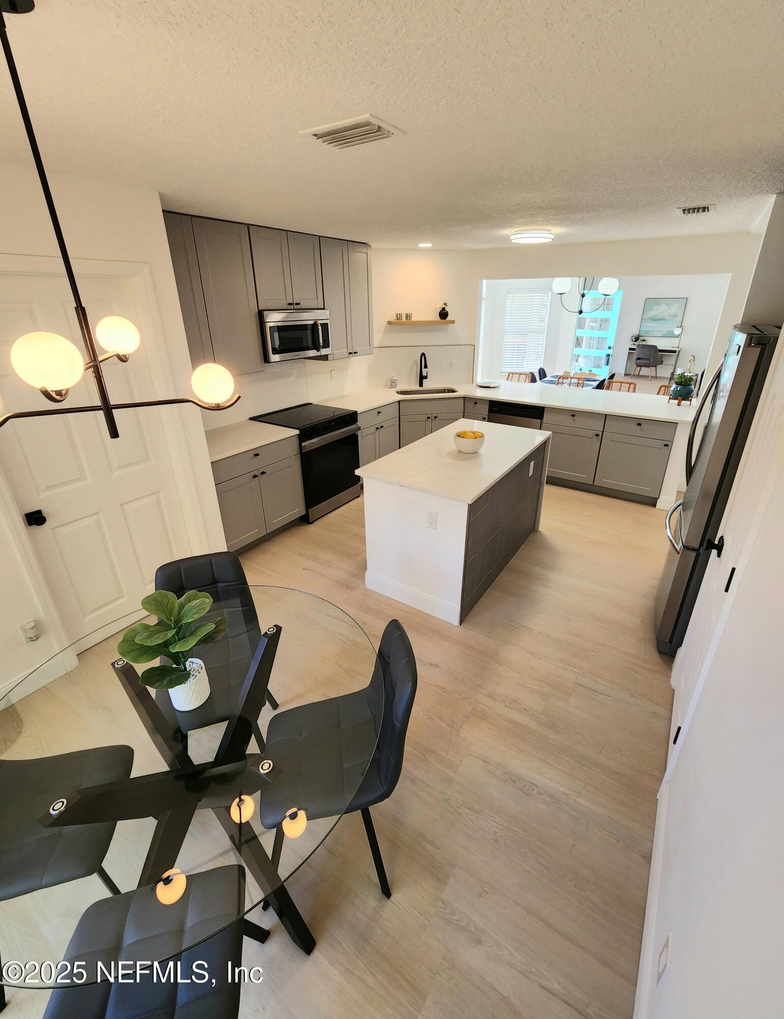 653 Box Branch Circle St. Johns, FL 32259 - Photo 23 of 48 20250322_133557 (1)