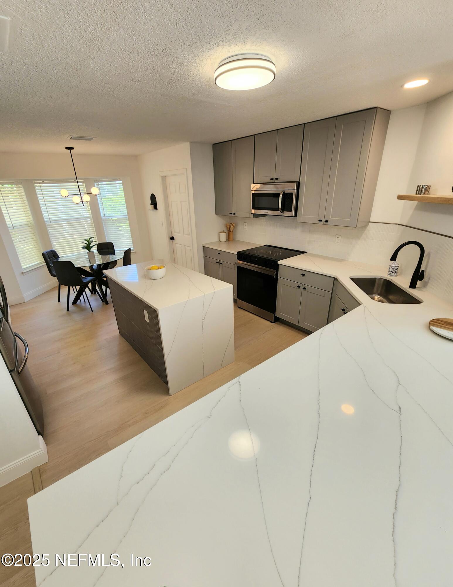 653 Box Branch Circle St. Johns, FL 32259 - Photo 4 of 48 20250322_133521