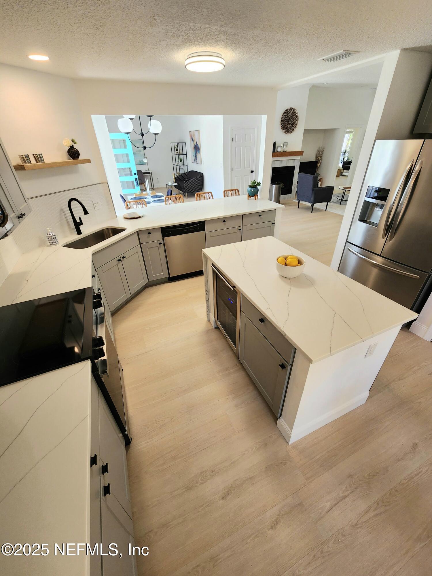 653 Box Branch Circle St. Johns, FL 32259 - Photo 7 of 48 20250322_133614 (1)