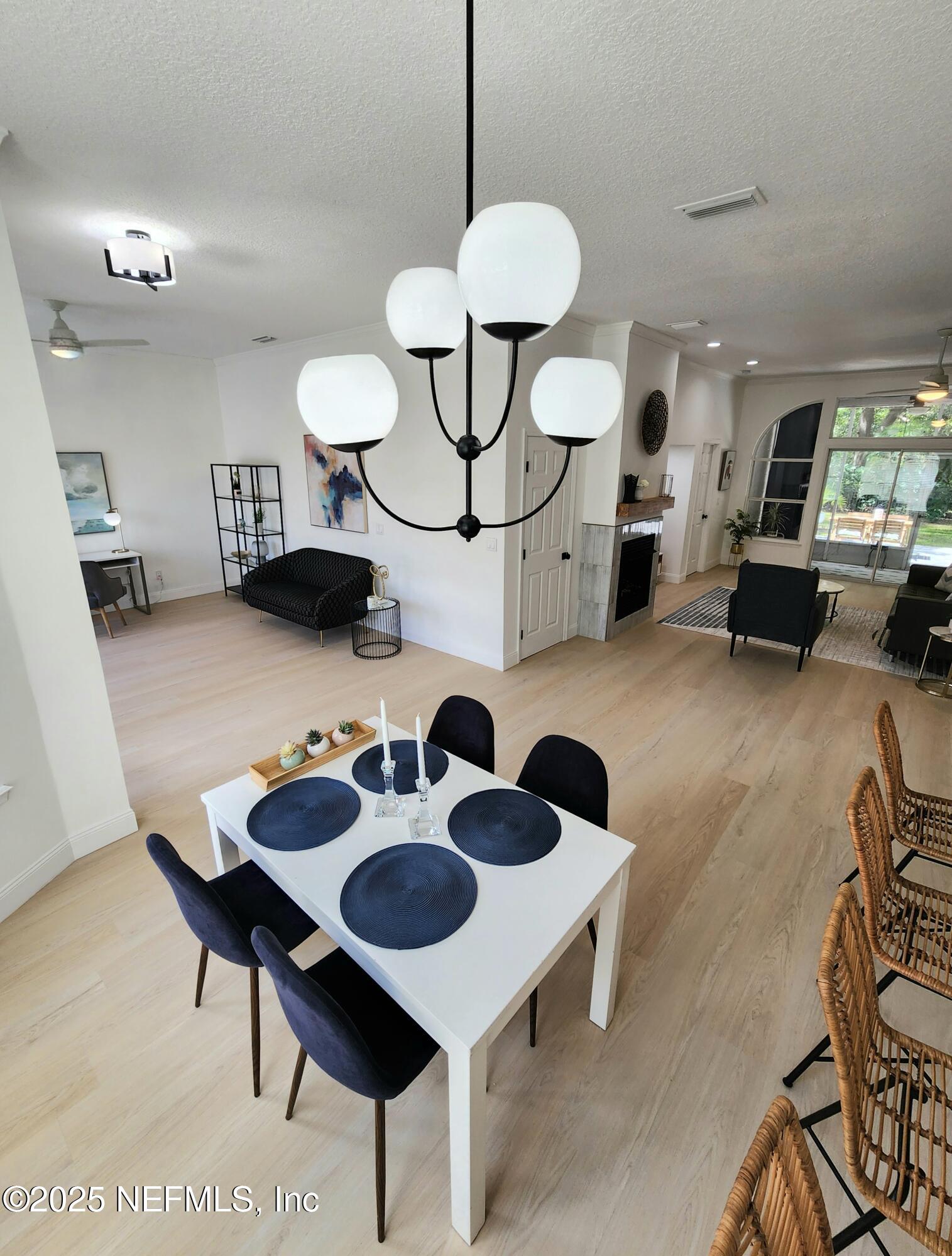 653 Box Branch Circle St. Johns, FL 32259 - Photo 8 of 48 20240901_143352