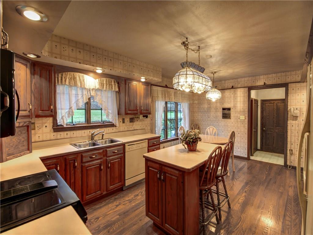 185 Thompson Road Beaver Falls, PA 15010 - Photo 9 of 25 Gallery Image 9