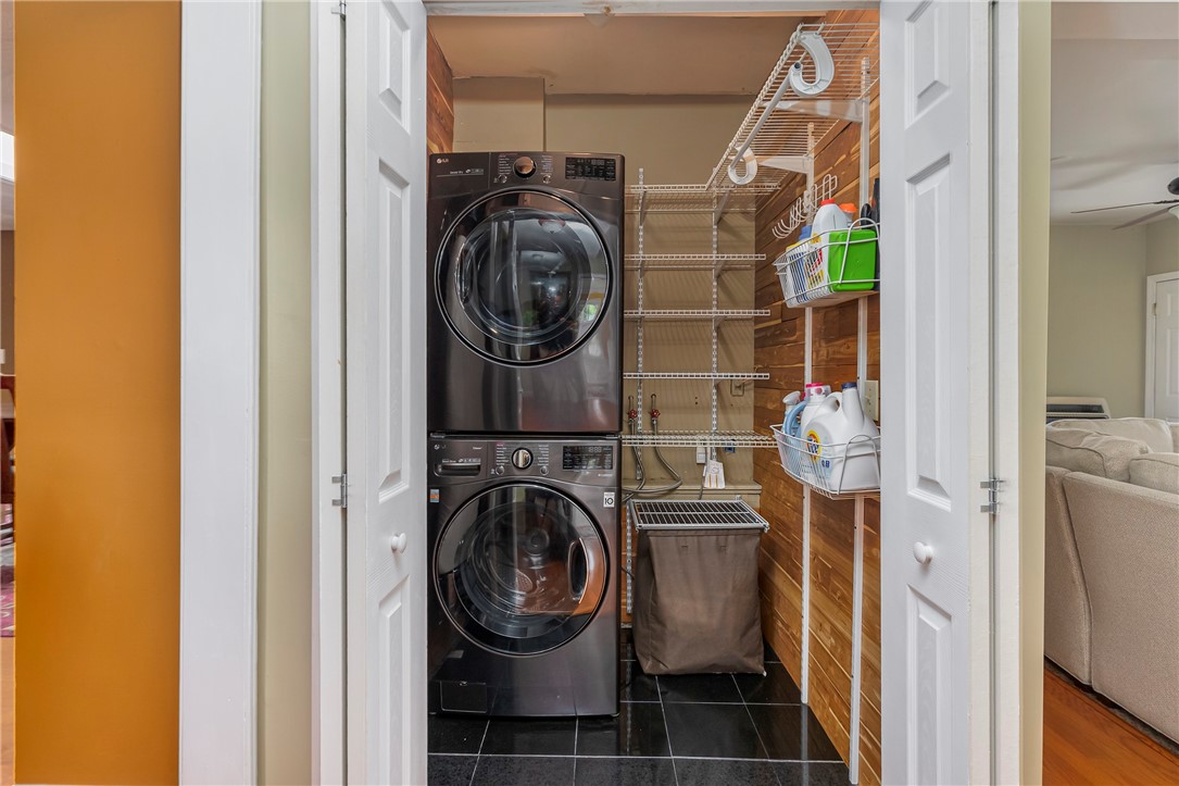 55 Whippoorwill Road Warwick, RI 02888 - Photo 11 of 33 Full size washer/dryer