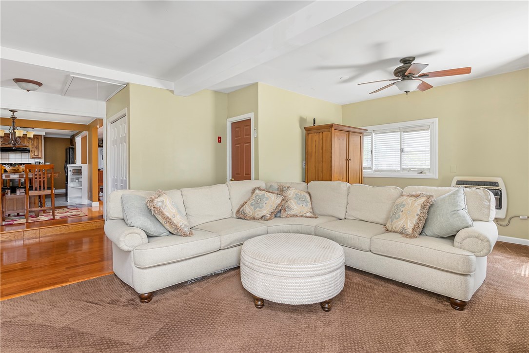 55 Whippoorwill Road Warwick, RI 02888 - Photo 12 of 33 Great Family Room