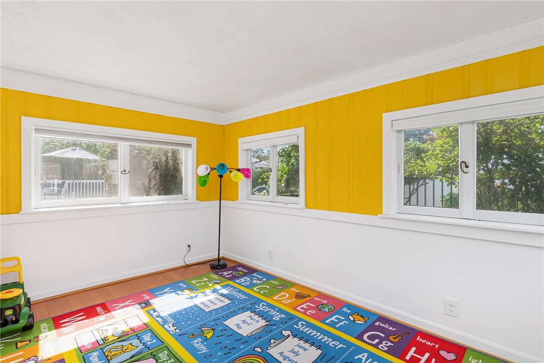 55 Whippoorwill Road Warwick, RI 02888 - Photo 15 of 33 Sunroom/office