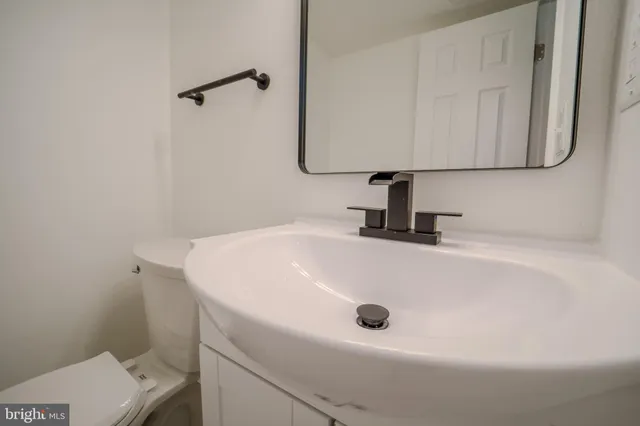 $465,000 | 4415 Ensbrook Lane, Woodbridge, VA 22193