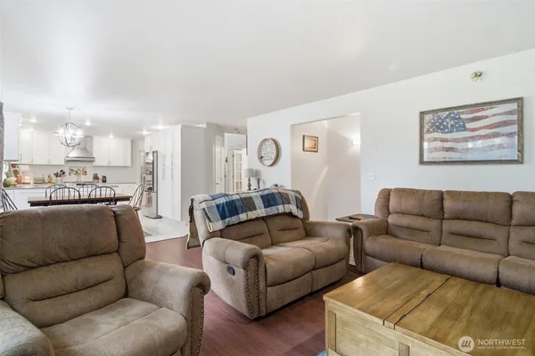 $649,950 | 3116 289th Street South, Roy, WA 98580