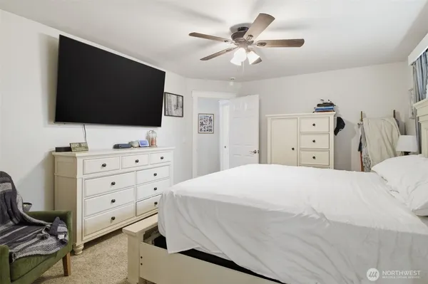 $649,950 | 3116 289th Street South, Roy, WA 98580