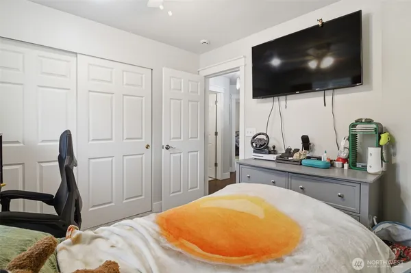 $649,950 | 3116 289th Street South, Roy, WA 98580