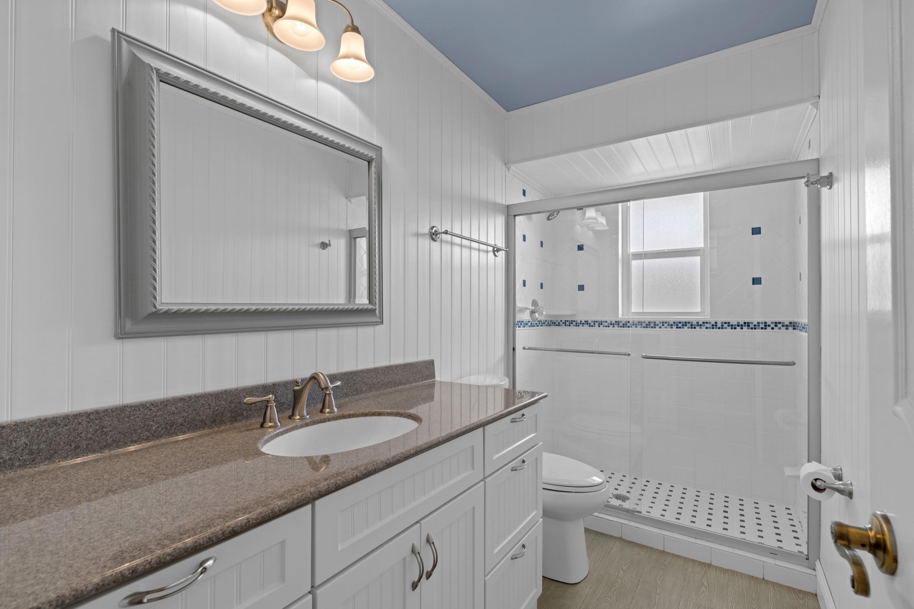 18312 Southeast Eagle Lane Jupiter, FL 33469 - Photo 13 of 17 DSC04784.jpg-SMALL