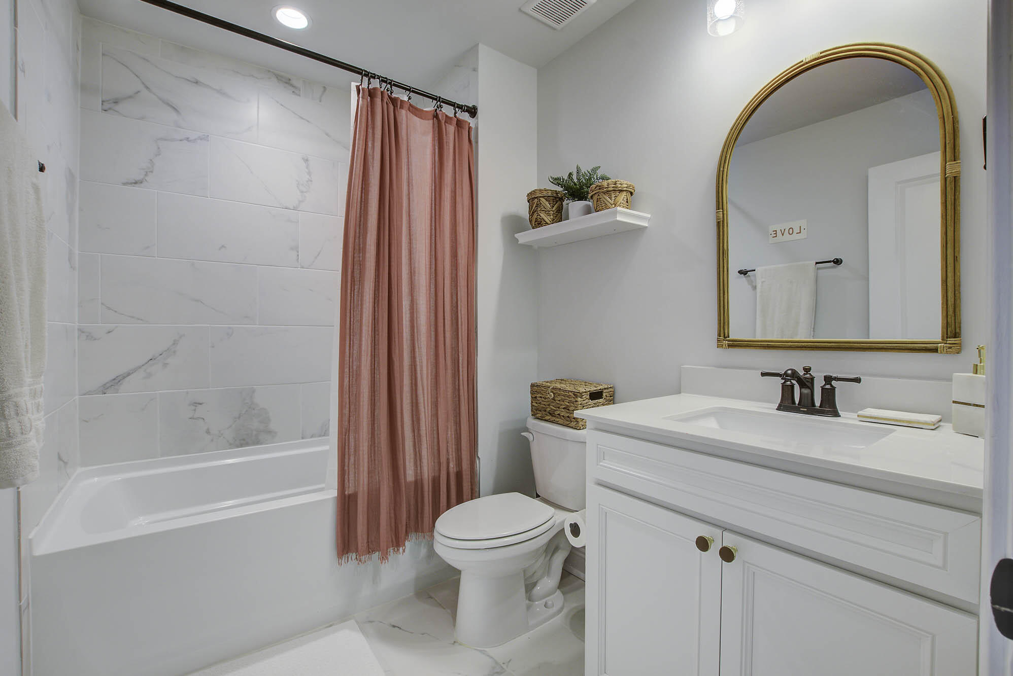 2244 Des Arc Road Johns Island, SC 29455 - Photo 31 of 44 Guest Bath