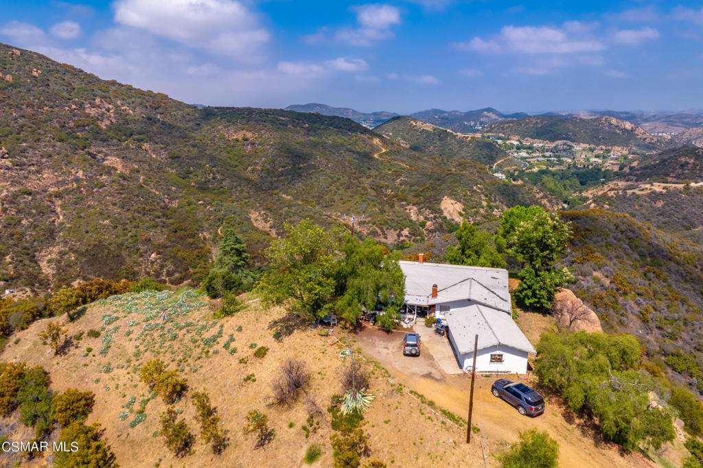 102 West Carlisle Road Thousand Oaks, CA 91361 - Photo 30 of 55
