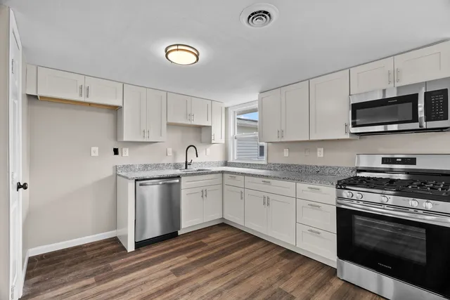 $89,900 | 208 St Christopher Drive, Cahokia, IL 62206