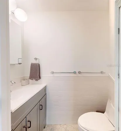 a close view of sink and tap