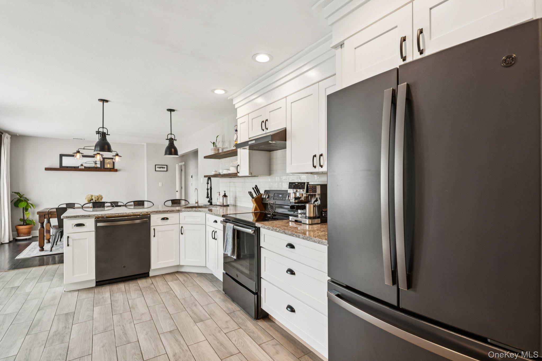 65 Beachfern Road Center Moriches, NY 11934 - Photo 12 of 26