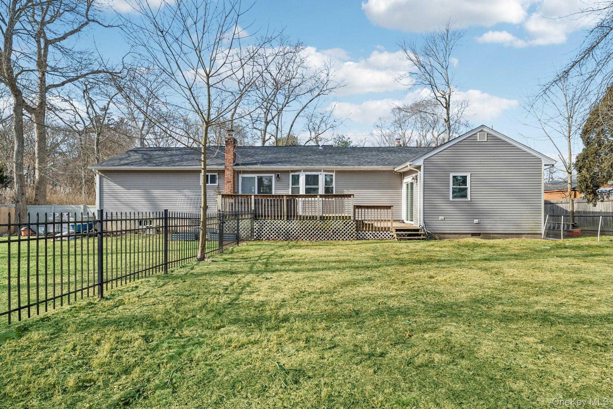 65 Beachfern Road Center Moriches, NY 11934 - Photo 25 of 26