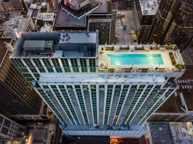 $2,200 | 415 Church Street, Unit 1204, Nashville, TN 37219