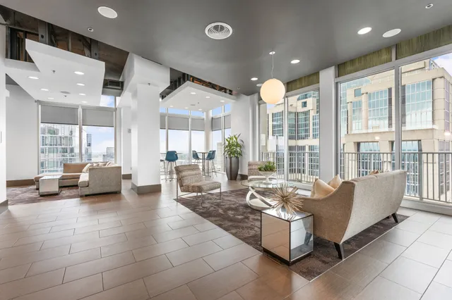 $2,200 | 415 Church Street, Unit 1204, Nashville, TN 37219