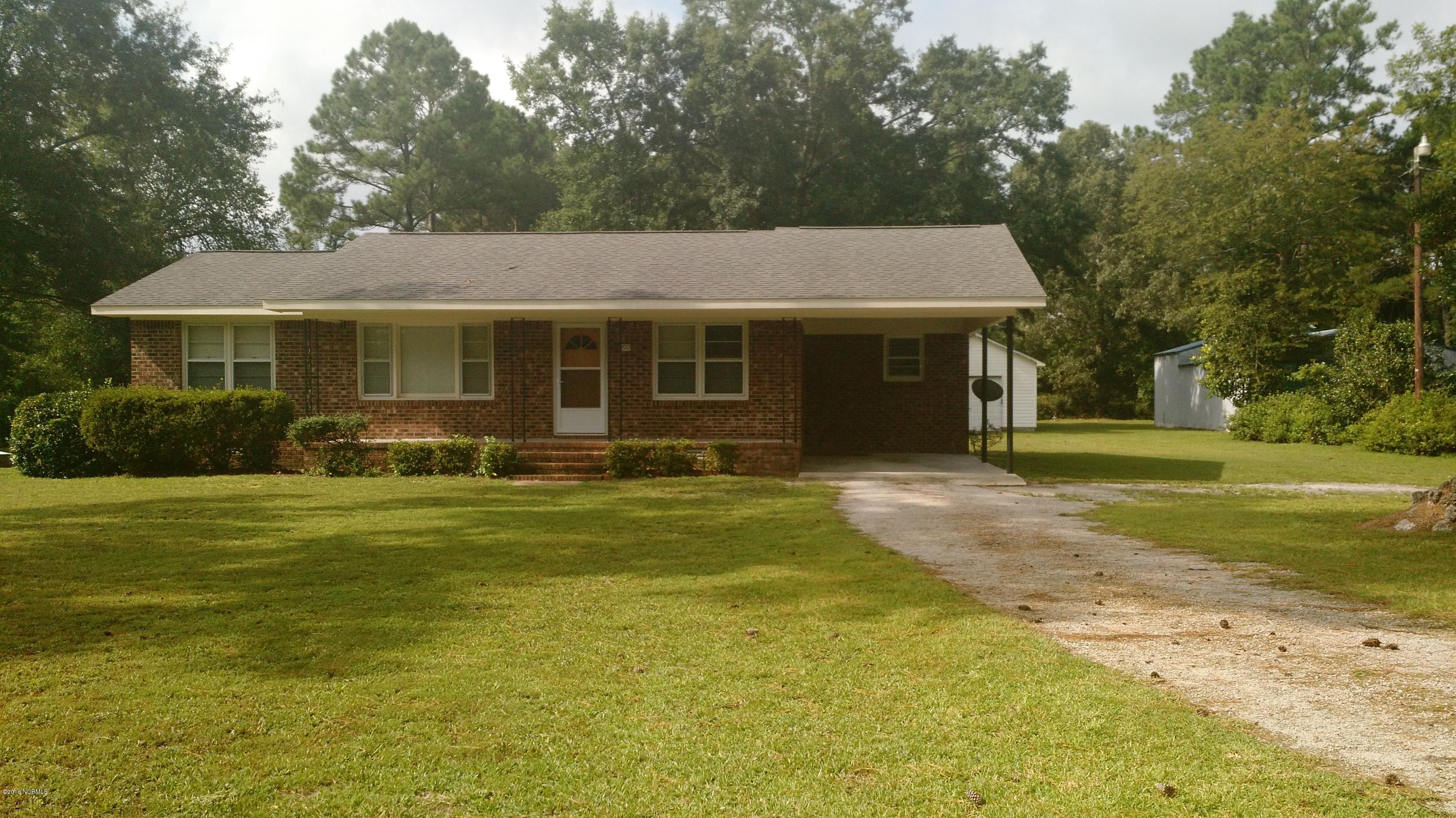 190 Hale Road New Bern, NC 28560 - Photo 2 of 18 IMG_20160806_100356179_TOP