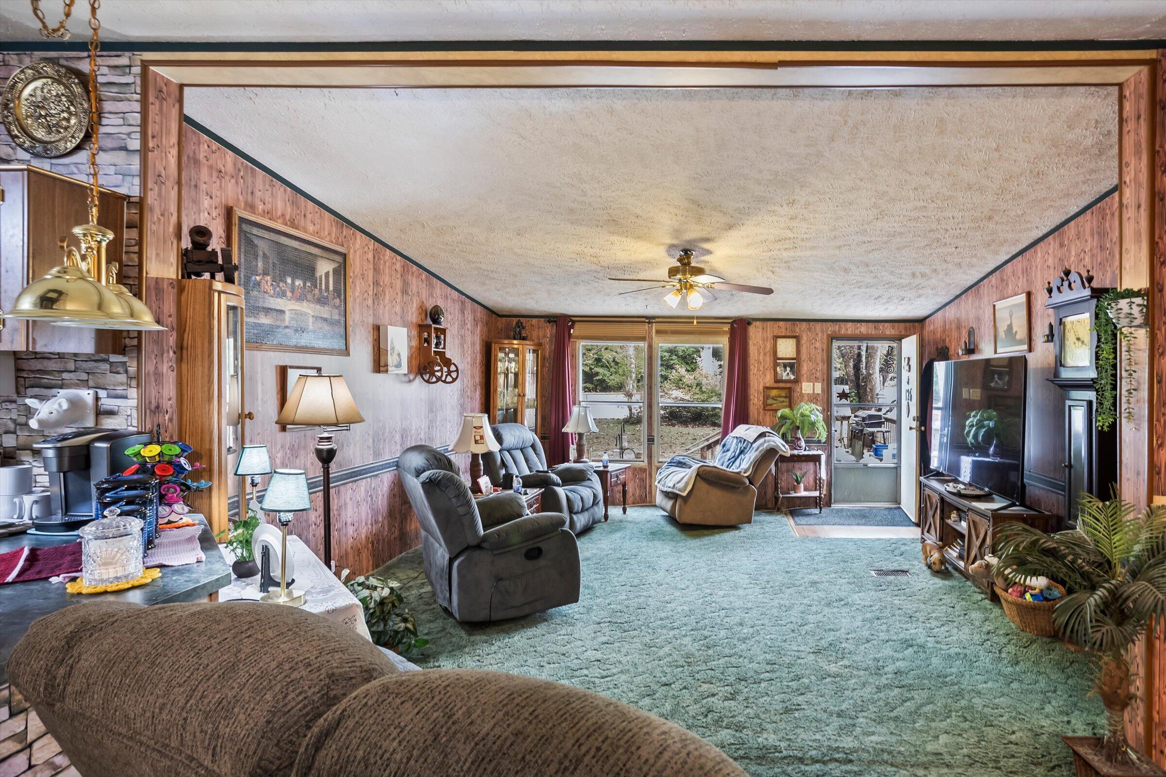 126 Airport Road Wagener, SC 29164 - Photo 10 of 25