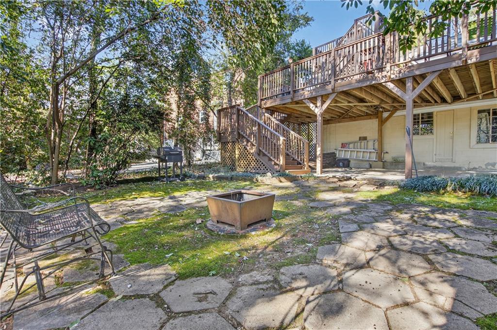 613 Pelham Road Northeast Atlanta, GA 30324 - Photo 21 of 24 a view of outdoor space