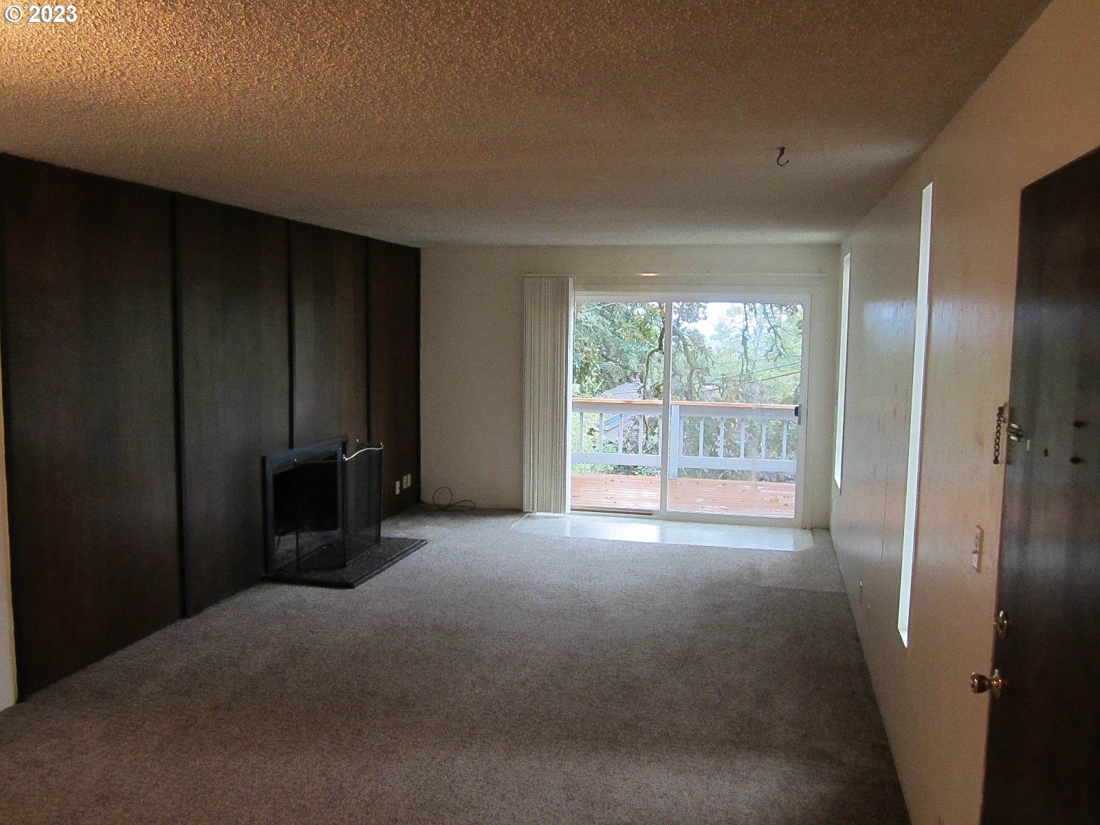 2570 Spring Boulevard Eugene, OR 97403 - Photo 22 of 35 Downstairs Unit