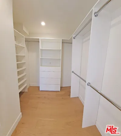 $8,495 | 468 South Roxbury Drive, Unit PH, Beverly Hills, CA 90212