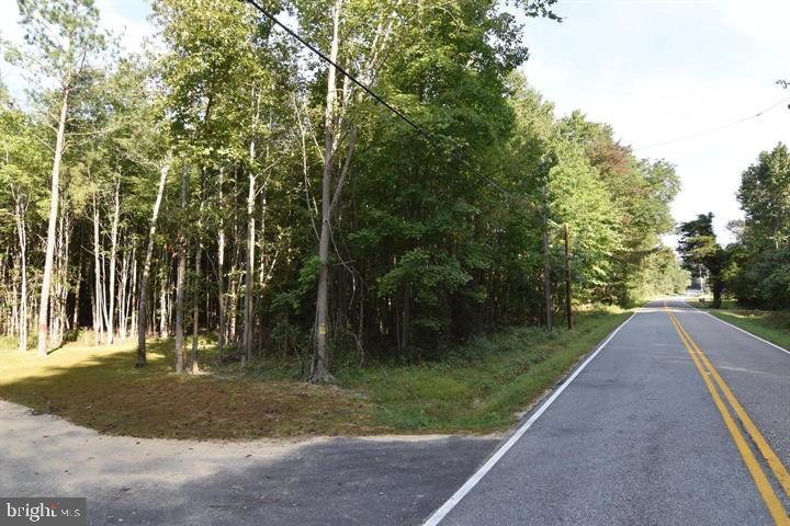 18465 Cherryfield Road Drayden, MD 20630 - Photo 2 of 6 a view of a park