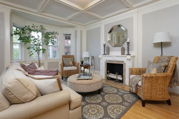 569 Franklin Street, Unit 1 Melrose, MA 02176 - Photo 1 of 9