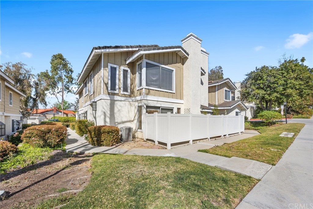 23761 Highland Valley Road Diamond Bar, CA 91765 - Photo 1 of 1 Gallery Image 1