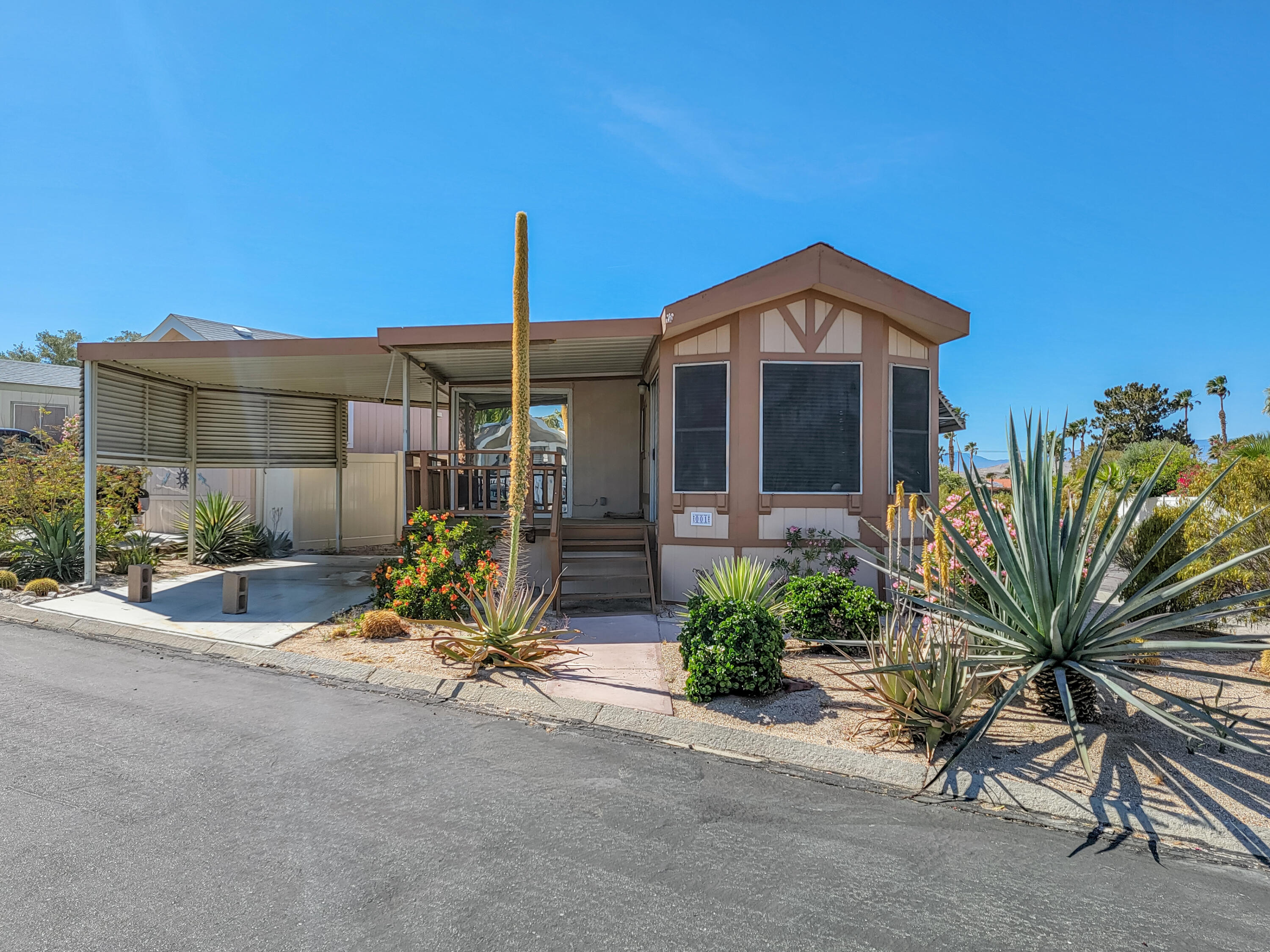 70200 Dillon Road, Unit 1 Desert Hot Springs, CA 92241 - Photo 2 of 23 2