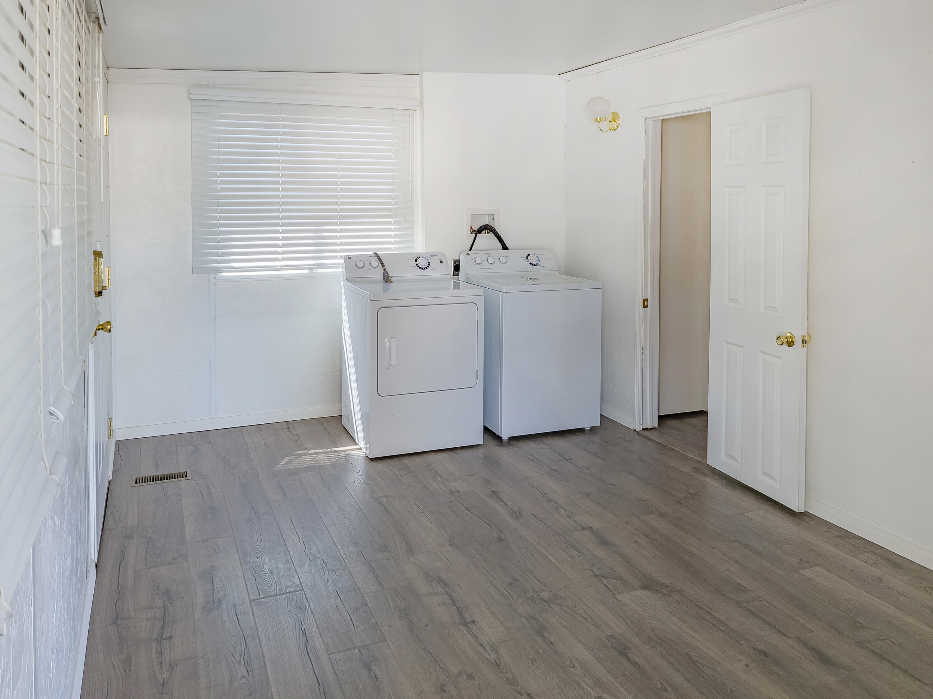 70200 Dillon Road, Unit 1 Desert Hot Springs, CA 92241 - Photo 9 of 23 9