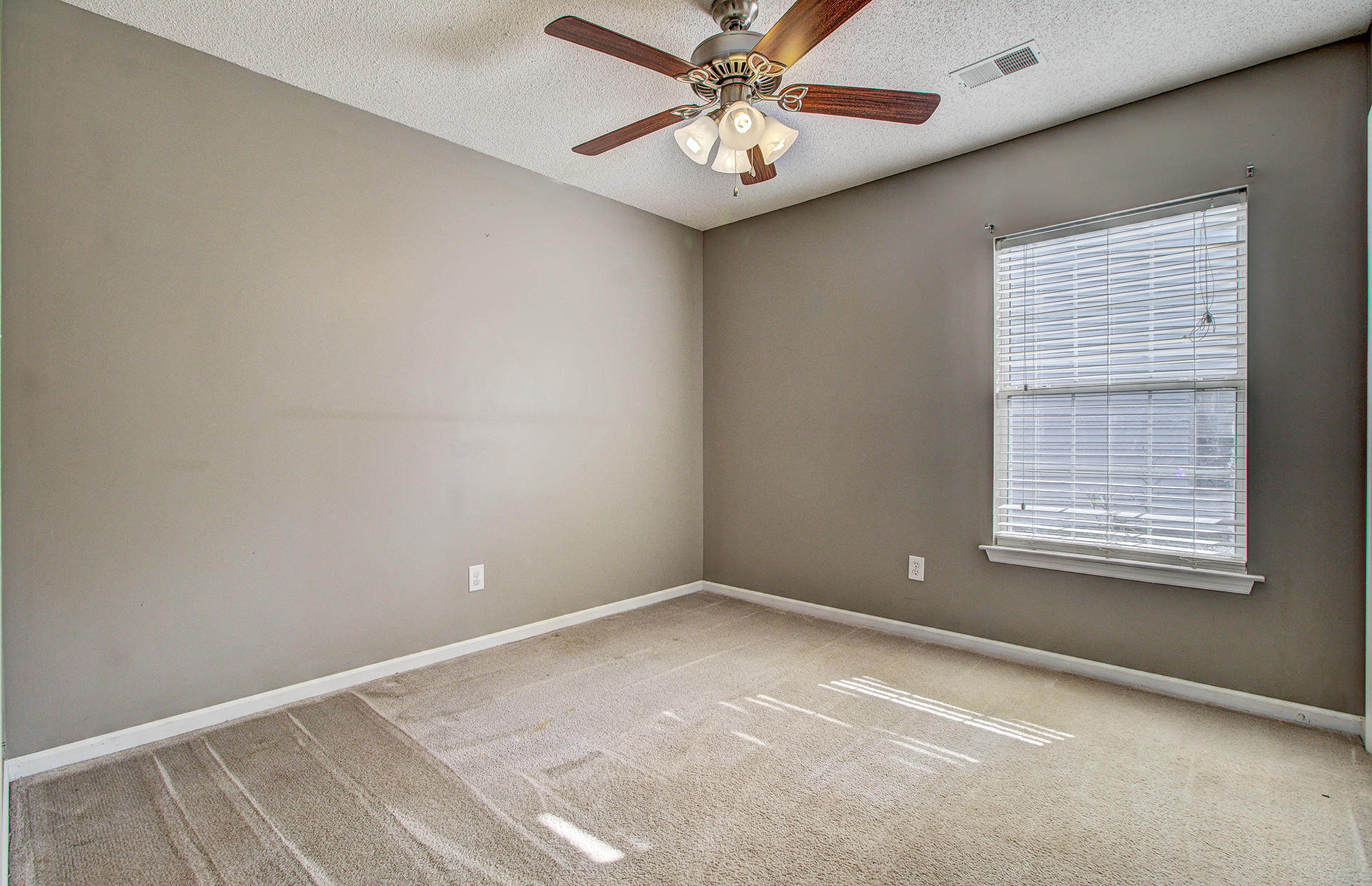 124 2 Pond Loop Ladson, SC 29456 - Photo 23 of 31 Guest Bedroom #2 (2)