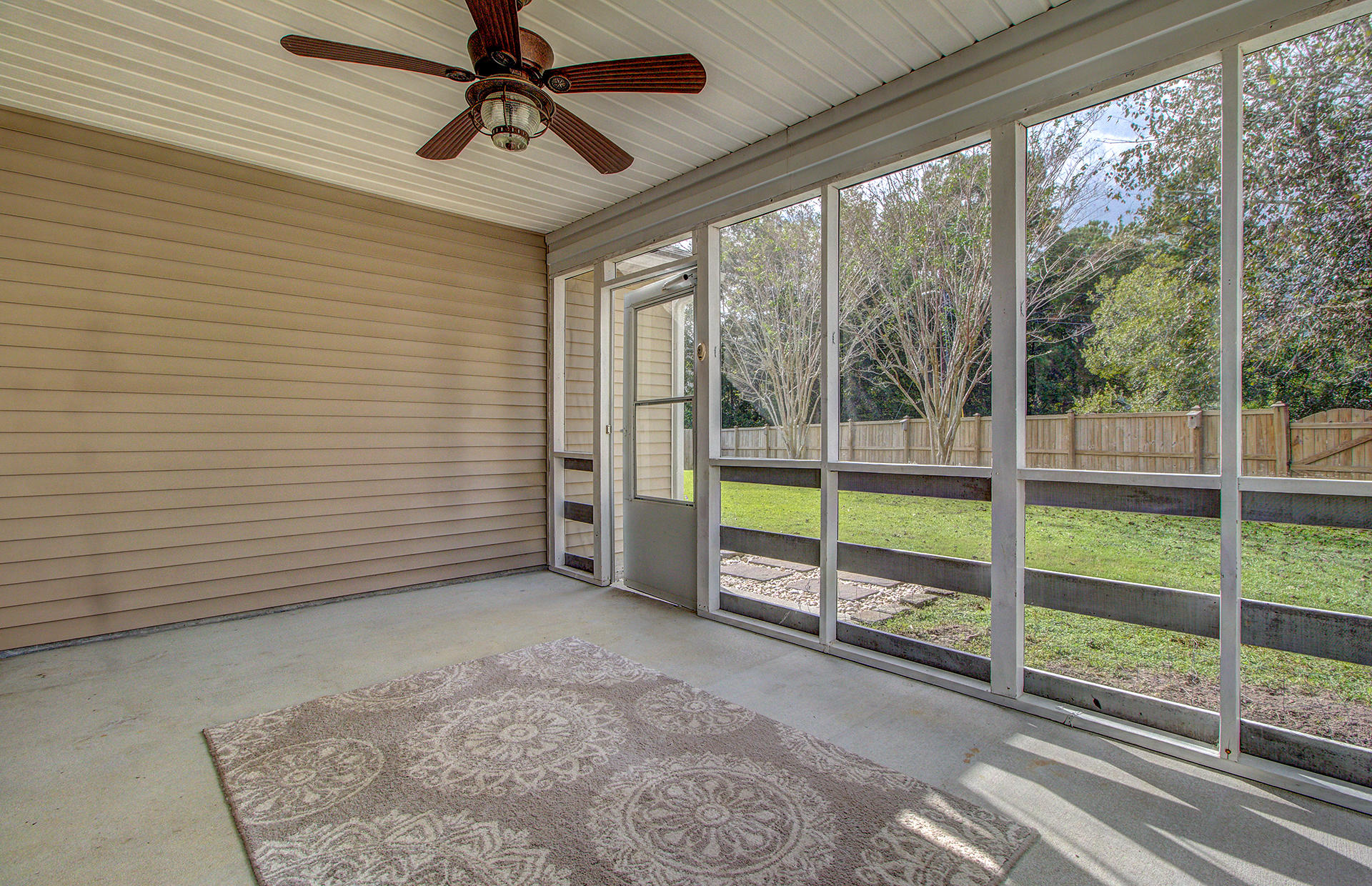 124 2 Pond Loop Ladson, SC 29456 - Photo 27 of 31 Screened-in Porch (2)