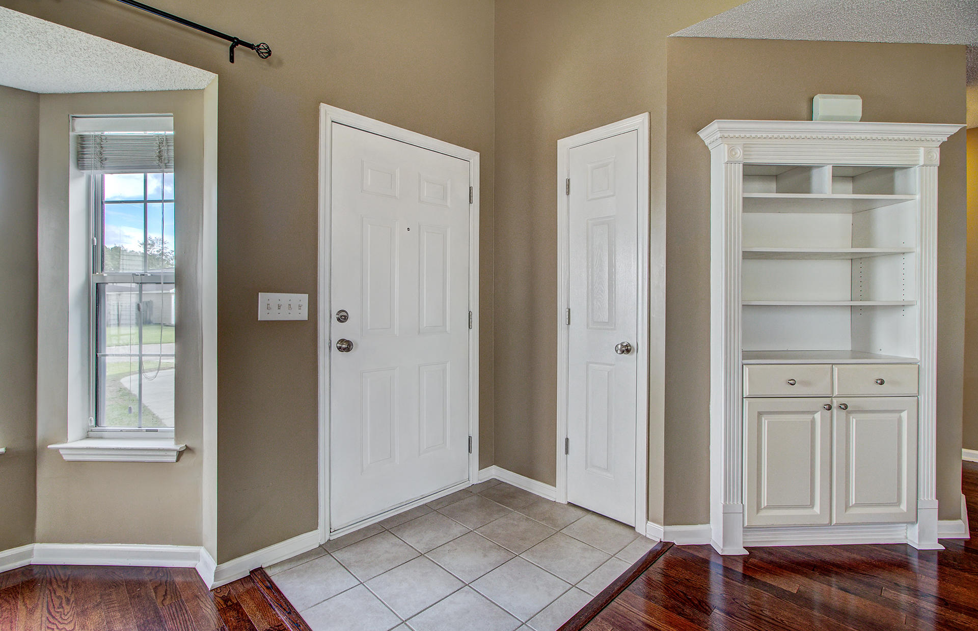 124 2 Pond Loop Ladson, SC 29456 - Photo 7 of 31 Foyer and built-in