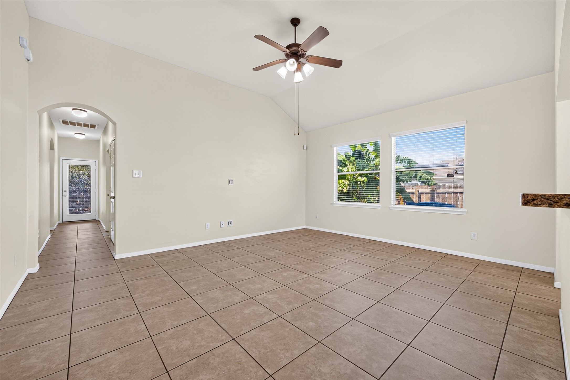 4039 Mossy Spring Lane Spring, TX 77388 - Photo 6 of 49 Gallery Image 6