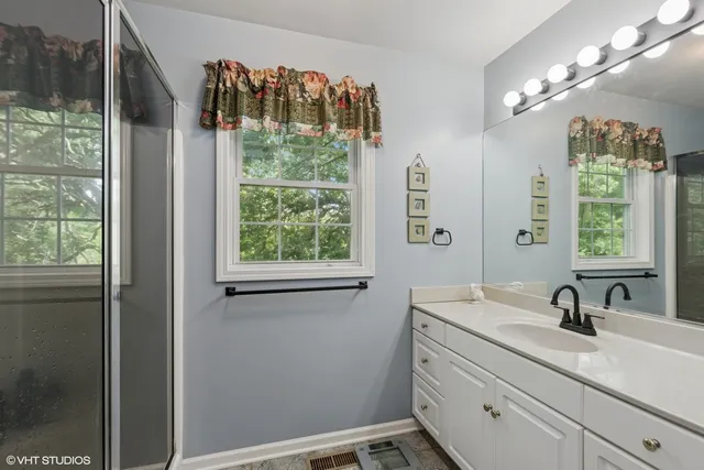 $439,000 | 36497 North Hawthorne Lane, Ingleside, IL 60041